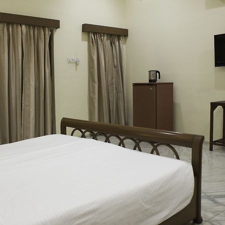 فندق Turf Club House بونة المظهر الخارجي الصورة