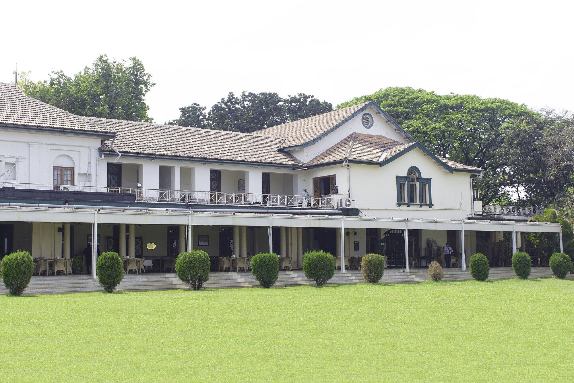 فندق Turf Club House بونة المظهر الخارجي الصورة